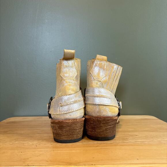 Matisse Judd Yellow Tan Suede Leather Western Ankle Boots Size 7.5 Women's - Picture 3 of 8